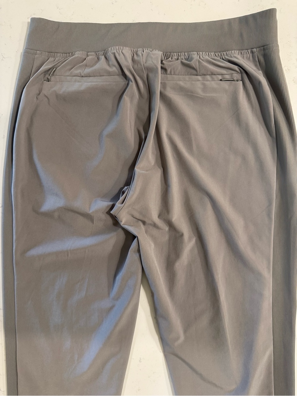 Athleta Brooklyn Ankle Pants Gray Mid Rise Stretch Size 10 - Picture 8 of 9